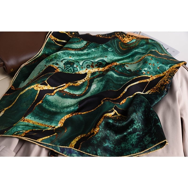 Lenço Quadrado em Seda Natural Aurora – 100% Seda de Amoreira, Padrão Verde, Preto e Dourado, Elegante e Versátil