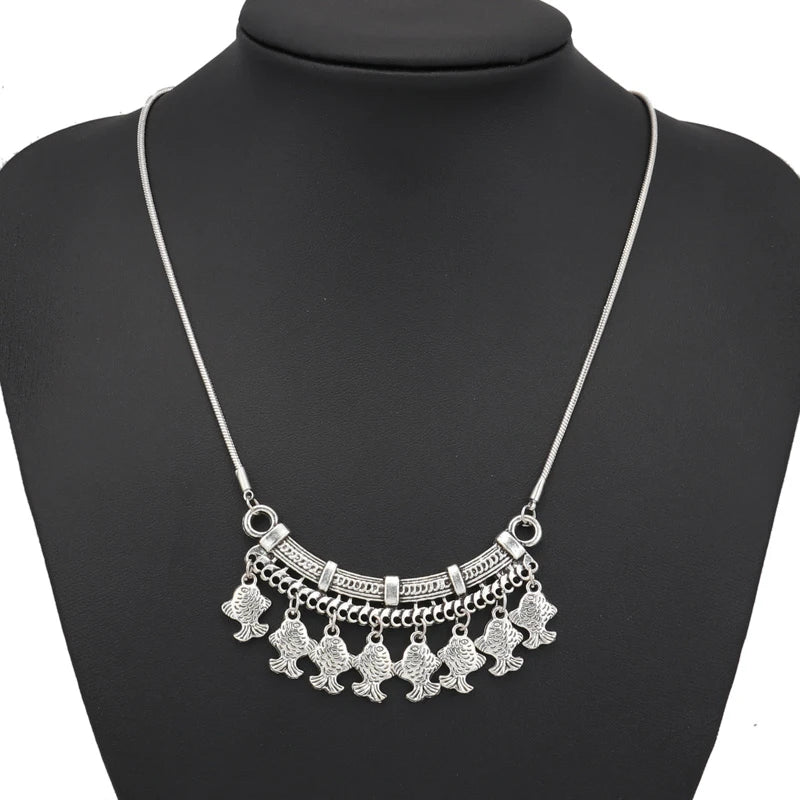 Choker Feminino Vintage em Metal – Colar Redondo de Declaração para Festas e Presentes